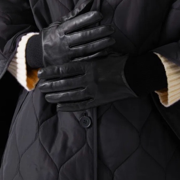 COS - Layered Leather Gloves - Picture 2 of 7